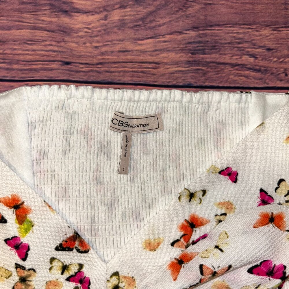 BCBG Generation Butterfly Print Crop Top - L - Puff Sleeve, Ruched Detail - Picture 5 of 11